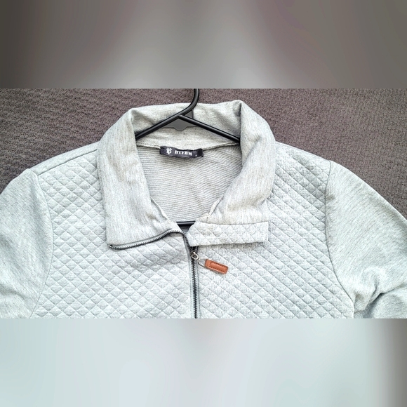 Pullover - Picture 2 of 4